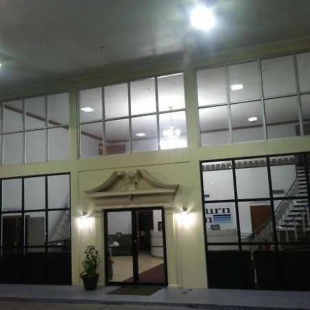 Ashburn Inn Of แมนนิง ภายนอก รูปภาพ